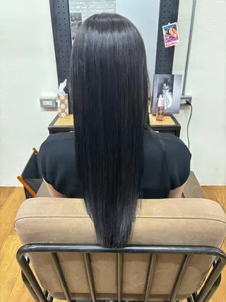 ロング カラー sandees所属・落合 そらのヘアスタイル