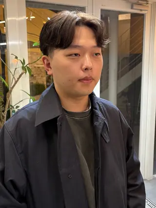 ショート メンズ/フェザー パーマ/RYOTAのヘアスタイル