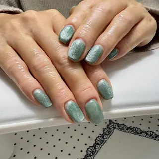 ミディアム FLORA NAIL SALONのネイルデザイン