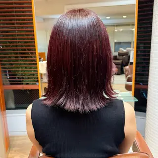 カラー L'arte所属・松並 直のヘアスタイル