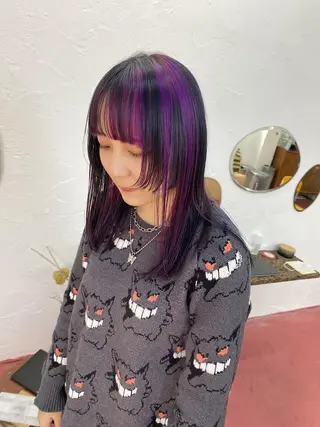 カラー ロング qiie リタッチ 黒染め　ワンカラーのヘアスタイル