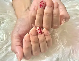 ネイル hohomi .のネイルデザイン