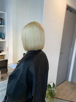 ショート カラー 🔷ダブルカラーハイ トーン🔷櫻井走のヘアスタイル