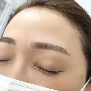 アイブロウ Belinda 佐藤の眉毛・アイブロウイメージ