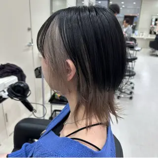 セミロング ️🫧 AINE 🫧ハイトーンカラーのヘアスタイル