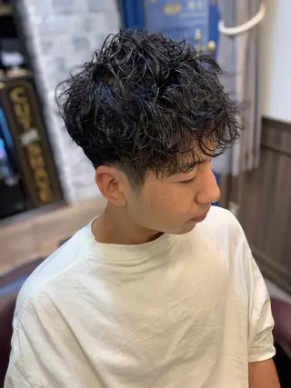 パーマ メンズ Million Bucks barber shop所属・カットモデル募集 いさかのヘアスタイル