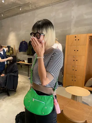 ミディアム wewe: momoeのヘアスタイル