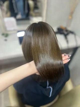 ミディアム カラー Blast akihaのヘアスタイル