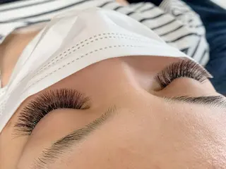 マツエク・マツパ salonLADYSTYLE所属・稲嶺 美華のエステ・リラクイメージ