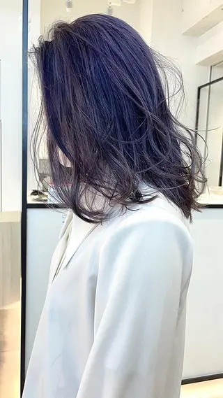 セミロング カラー 🇰🇷カルマパーマ kaito🇰🇷のヘアスタイル