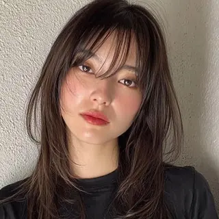 セミロング 縮毛矯正/レイヤー カット⭐️SHOTAのヘアスタイル