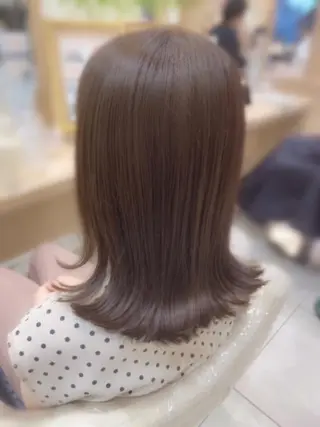 セミロング カラー 石川 碧音維のヘアスタイル