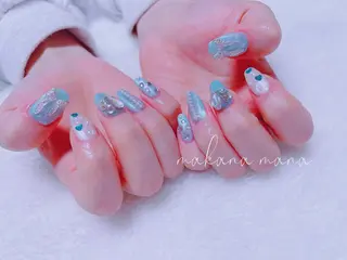 ネイル Makana Mana所属・Makana Manaのネイルデザイン