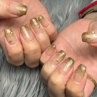 ネイル Laki nailのネイルデザイン