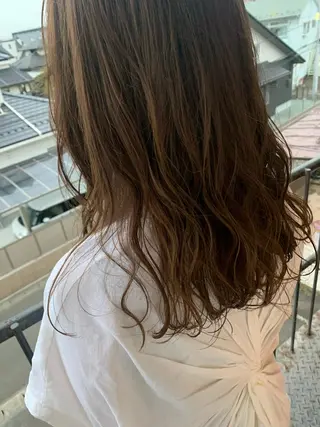 ミディアム カラー ヘアアレンジ 齋藤 志穂のヘアスタイル