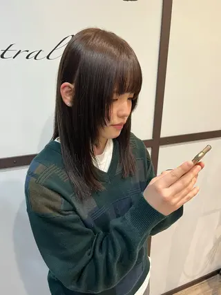 ミディアム カラー ブリーチなしWカラー レイヤー/Rickyのヘアスタイル