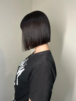 ショート カラー 小澤 一稀のヘアスタイル