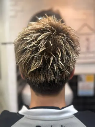 ショート メンズ スガワラ マキのヘアスタイル