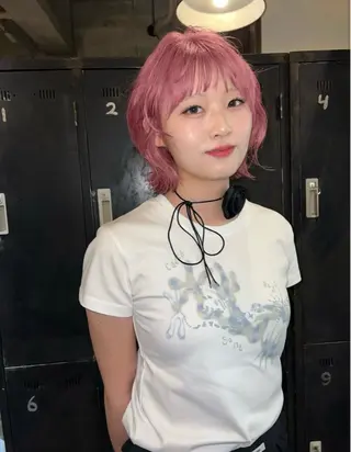 ショート ハイトーン/デザイン honokaのヘアスタイル