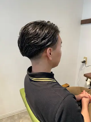 ショート パーマ newi saLyu 今井海斗のヘアスタイル