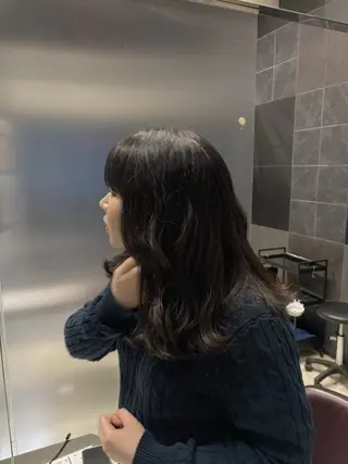カラー Yoshida neiroのヘアスタイル
