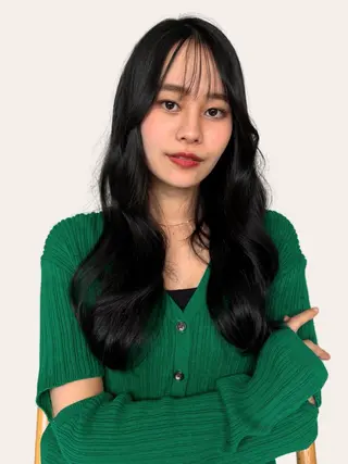 ロング ニワ/レイヤーカット /透明感カラー💎のヘアスタイル