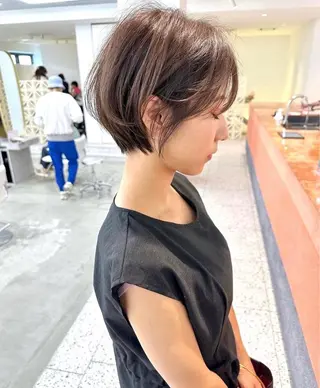 ショート カラー urara/似合わせ /ショート/ボブのヘアスタイル