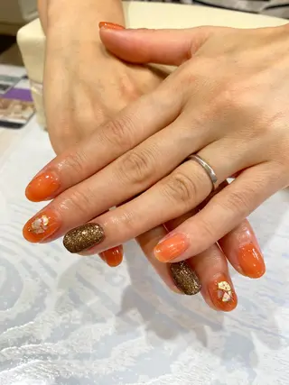 ネイル Nest 岩崎のネイルデザイン