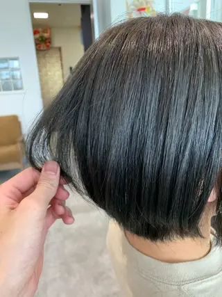 ショート ヨシミ カズヤのヘアスタイル