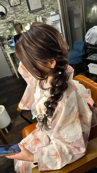 ロング ヘアアレンジ hair make  Lucciのヘアスタイル