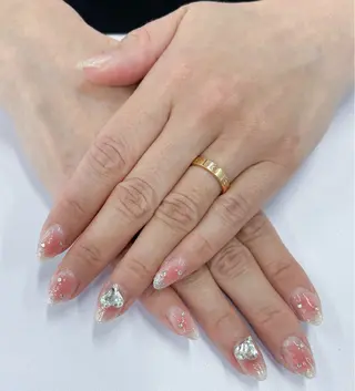 ネイル Basic本厚木店 𝑨𝒀𝑼✨️のネイルデザイン