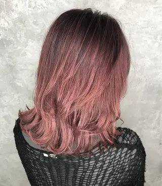 ショート カラー ヘアアレンジ 遠藤 拓馬のヘアスタイル