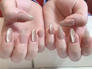 ネイル Libertybell所属・iiso nailのネイルデザイン