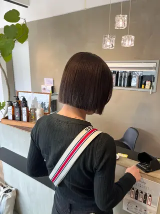 ショート カラー 本木下朋花/髪質 改善×ダブルカラーのヘアスタイル