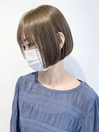 ショート 長尾菜々美🐰 ／ハイトーンカラーのヘアスタイル
