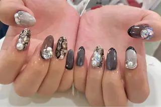 ネイル nuk.所属・坂本 萌のネイルデザイン