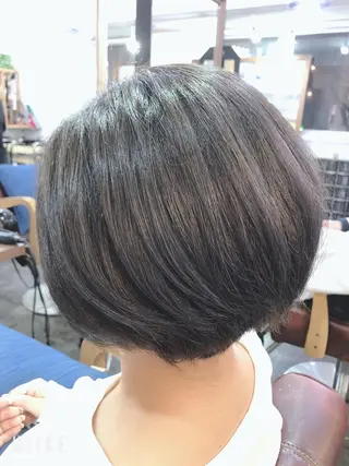 ショート フェアリーテイル所属・吉田 典弘のヘアスタイル