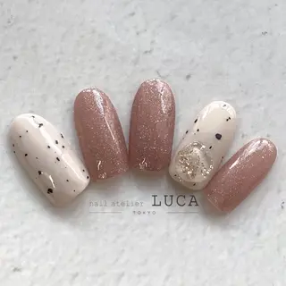 ネイル ネイルアトリエルカ スタッフのネイルデザイン