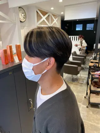 ショート カラー メンズ 柴田 枝利子のヘアスタイル