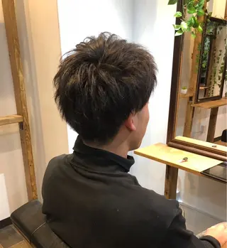 メンズ MIKA 💫艶透明感カラーのヘアスタイル