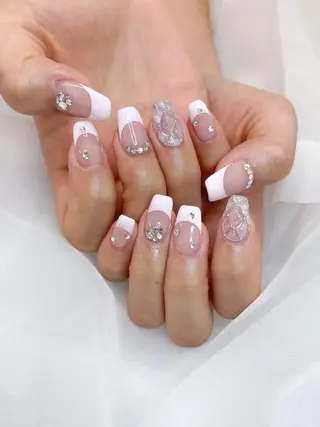 ネイル 五十嵐 美智のネイルデザイン