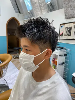 メンズ 🫧透明感カラー /縮毛☘️豊嶋龍佑のヘアスタイル