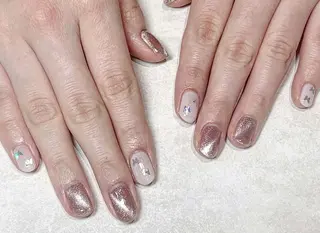 ネイル 金田 純香のネイルデザイン