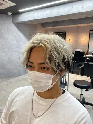 カラー メンズ メンズサロンANDY 御堂筋なんば店所属・大阪メンズヘアのプロ 高橋 直希のヘアスタイル