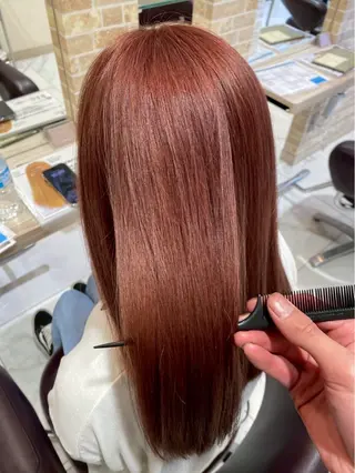 ロング カラー 長房 珠羽のヘアスタイル