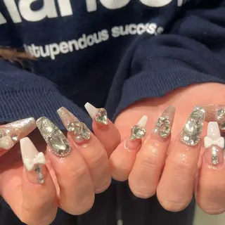 ネイル MODA MANAMIᵕ̈のネイルデザイン