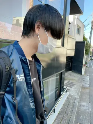ショート メンズ シンプル+αな デザインを 松崎陸のヘアスタイル