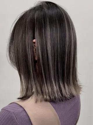 カラー Stylo所属・吉川 莉央のヘアスタイル