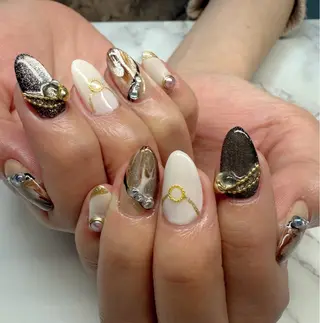 ネイル M.N_ nailのネイルデザイン