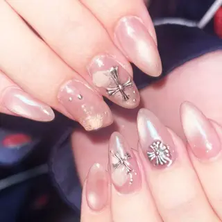 ネイル NINI Monster🌟のネイルデザイン